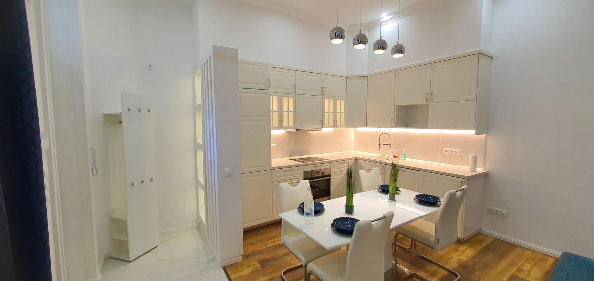 Apartment Premium Right Under Buda Castle *