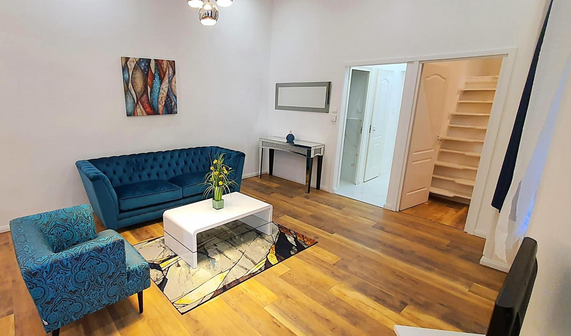 Apartment Premium Right Under Buda Castle