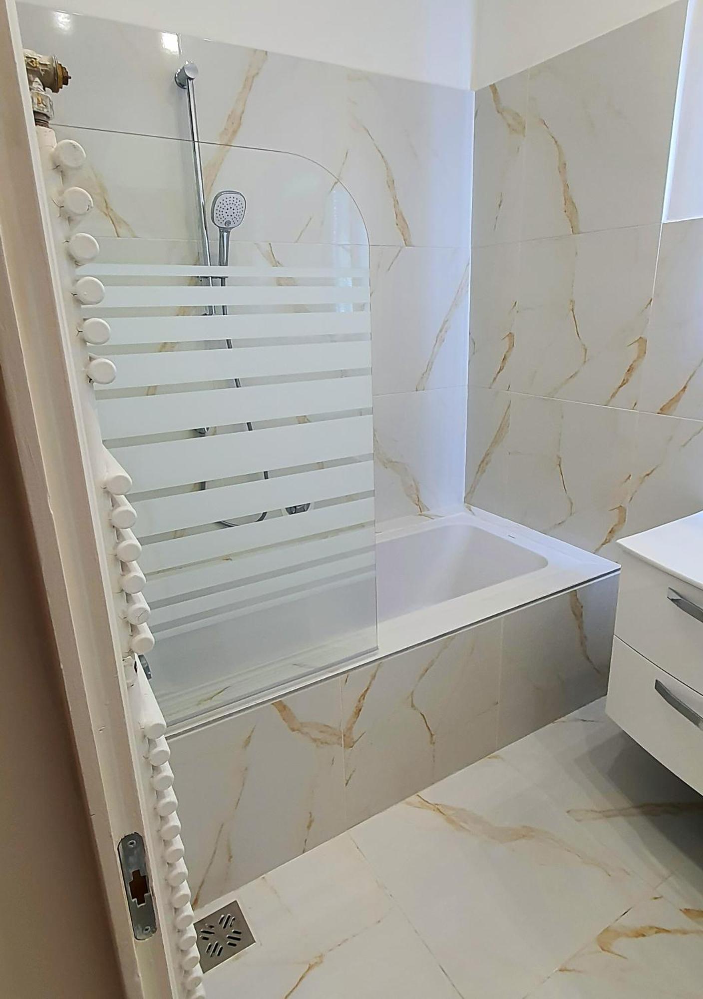 Premium Right Under Buda Castle Apartment *